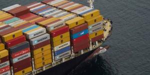 ارتفاع
      أسعار
      شحن
      الحاويات
      إثر
      مخاوف
      استمرار
      اضطرابات
      البحر
      الأحمر