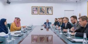 مباحثات
      "سعودية-
      ألمانية"
      لبحث
      فرص
      التعاون
      المشترك
      في
      الرياض