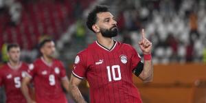 حسام
      حسن
      يعد
      الجمهور:
      "هتشوفوا
      صلاح"
      بشكل
      جديد
      مع
      المنتخب