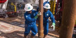 "أرامكو"
      توقع
      خطاب
      نوايا
      للمشاركة
      في
      مشروع
      لضغط
      الغاز
      بقيمة
      2.24
      مليار
      دولار