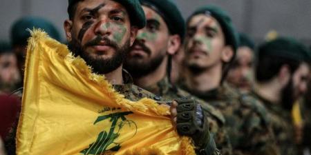 مسيرة إسرائيلية تلقي نقودا مزيفة تحمل "ألغازا لحزب الله" جنوب لبنان (صور)