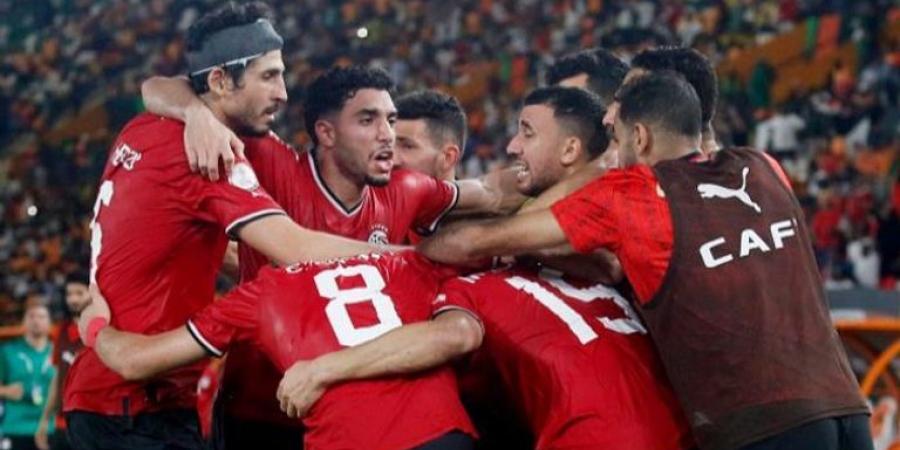 "رغم
      صدمة
      صلاح"..
      منتخب
      مصر
      ينجو
      بتعادل
      درامي
      أمام
      غانا