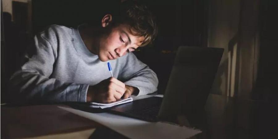 بمناسبة
      موسم
      الامتحانات..
      مواعيد
      جديدة
      لـ"تخفيف
      أحمال
      الكهرباء"
