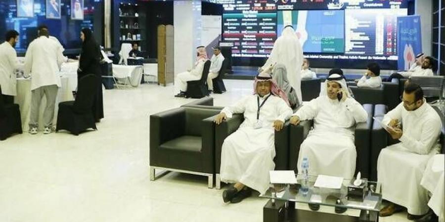 الأجانب
      يسجلون
      86.36
      مليون
      ريال
      صافي
      شراء
      بسوق
      الأسهم
      السعودية
      خلال
      أسبوع