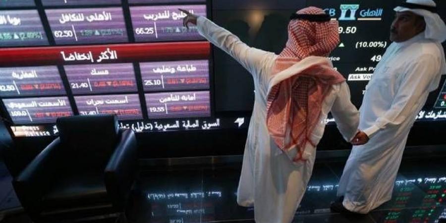 محدث.. "تداول" يشهد تنفيذ 5 صفقات خاصة بقيمة 126 مليون ريال