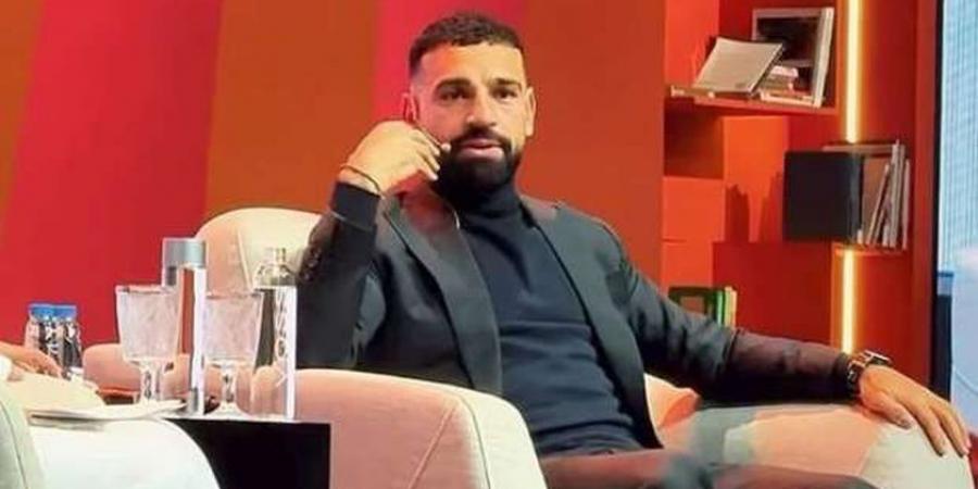 رد فعل غريب من محمد صلاح بعد اختياره أفضل لاعب في الدوري الإنجليزي