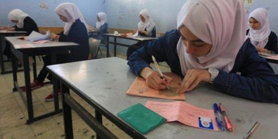 "التربية": نواصل الاستعدادات لعقد امتحان الثانوية العامة بالتعاون مع الشركاء