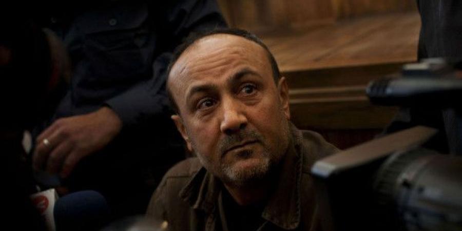 فقد للوعي وكسر في الأضلاع.. تفاصيل الاعتداء على الأسير مروان البرغوثي في سجون الاحتلال