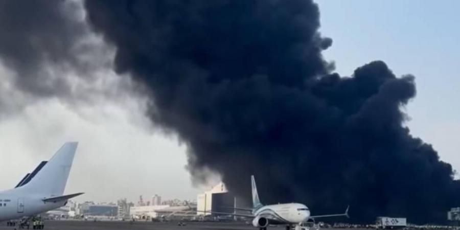 حريق هائل في أكبر مطارات بنجلاديش