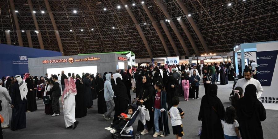 «جدة للكتاب» يعزز حضور الثقافة 
بوصفها جزءا من المشهد اليومي